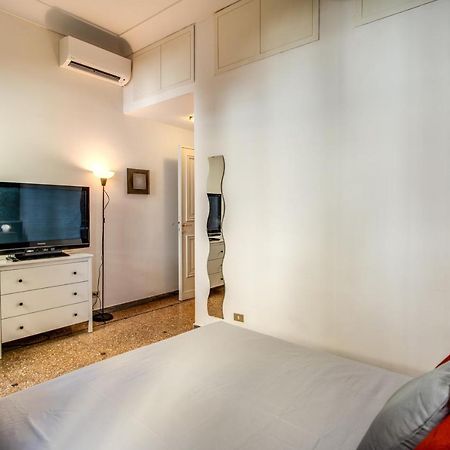 Fresh House Colosseo Roma Esterno foto